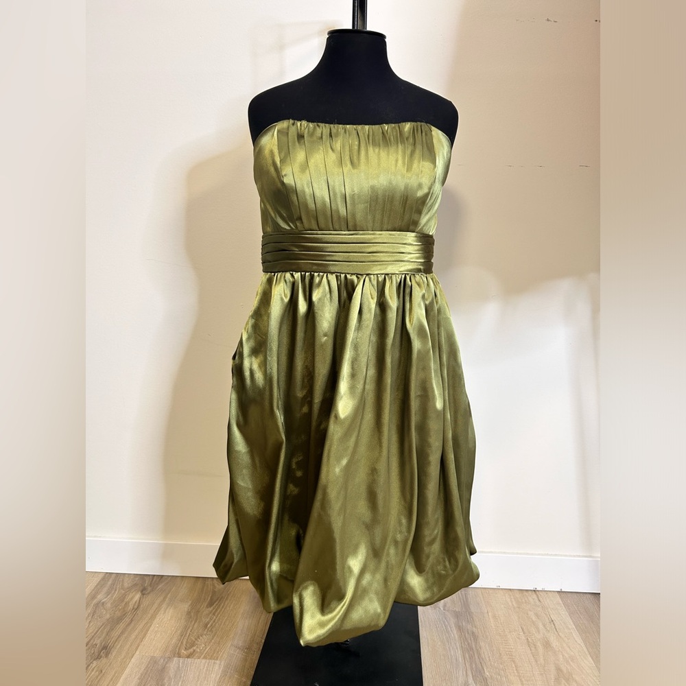 ◾️Vintage Y2K Alfred Angelo Strapless Bubble Hem Green Formal Party Dress